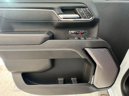 Used 2024 GMC Sierra 1500 AT4X image 15