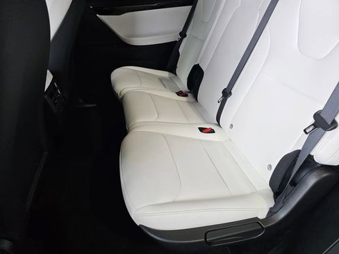 Used 2020 Tesla Model X AWD/4WD image 10