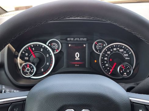 New 2026 RAM 2500 Big Horn AWD/4WD image 11