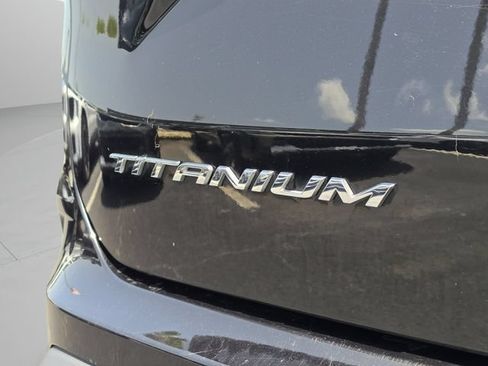 Used 2024 Ford Edge Titanium AWD/4WD image 22