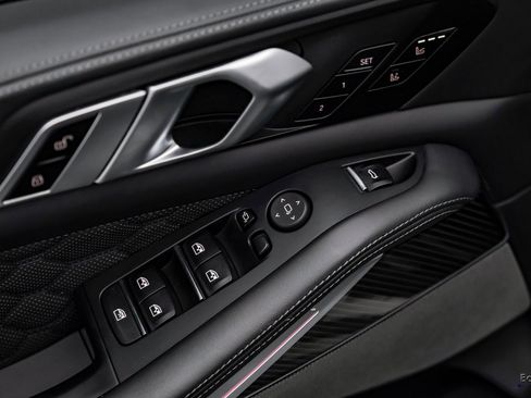 Used 2022 BMW X5 M w/ Competition Package 2 image 81