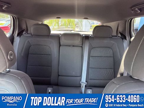 Used 2025 Chevrolet Equinox EV LT FWD image 16