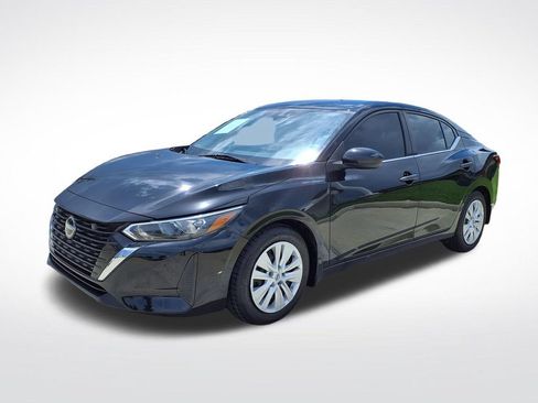 Used 2024 Nissan Sentra S FWD image 3
