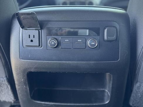 Used 2017 GMC Yukon SLE w/ Convenience Package image 20