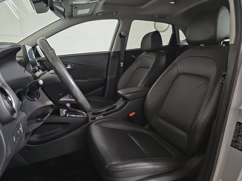 Used 2022 Hyundai Kona Limited AWD/4WD image 14