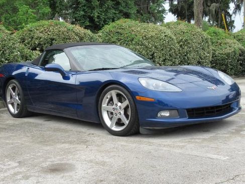 Used 2005 Chevrolet Corvette Convertible w/ Preferred Equipment Group RWD image 1