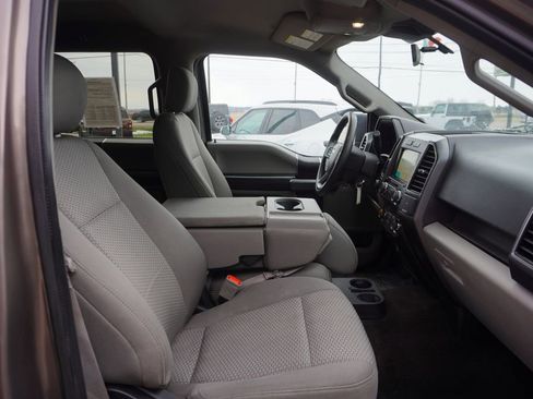 Used 2019 Ford F150 XLT image 31