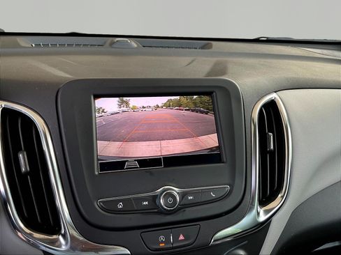 Used 2024 Chevrolet Equinox LS w/ Midnight Edition FWD image 14