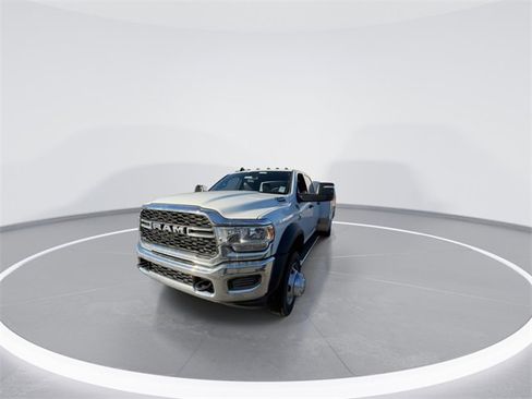 New 2024 RAM 4500 Tradesman w/ Chrome Appearance Group image 3