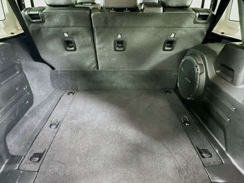 Used 2023 Jeep Wrangler Sahara w/ Dual Top Group image 28