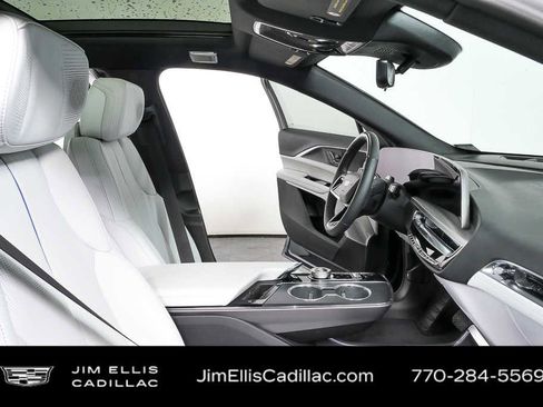 New 2026 Cadillac Lyriq Premium Luxury image 23