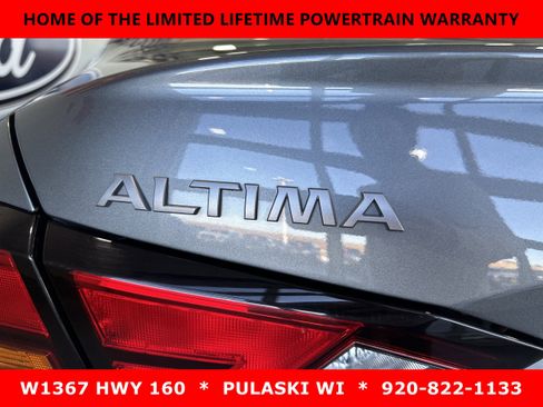 Used 2024 Nissan Altima 2.5 SV FWD image 8