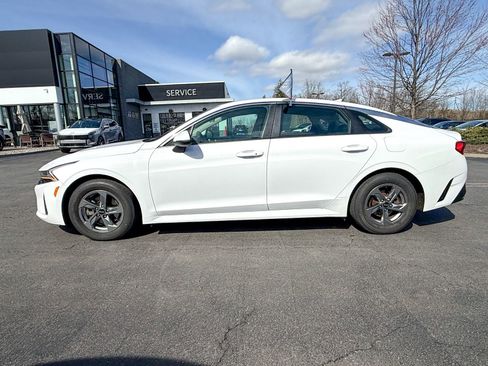 Used 2021 Kia K5 LXS image 10