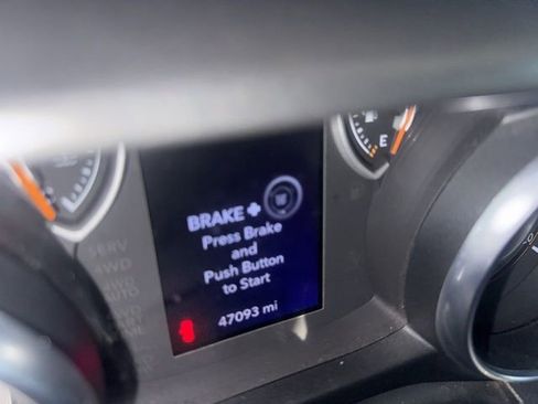 Used 2023 Jeep Wrangler Sport S image 11