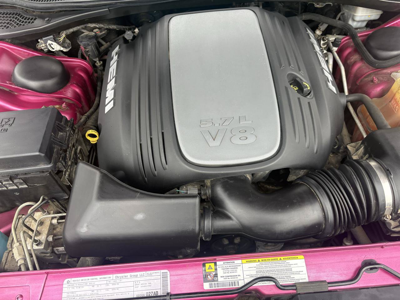 Used 2010 Dodge Challenger R/T RWD image 39