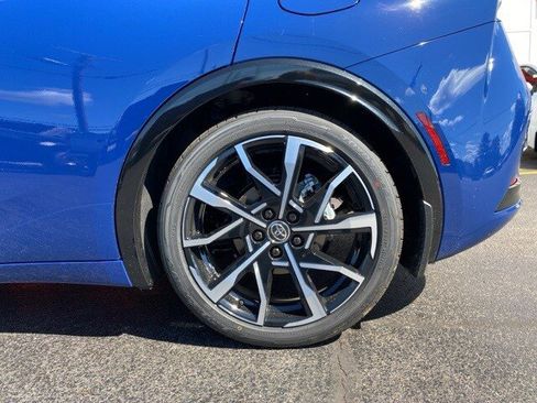 New 2025 Toyota Prius Plug-In Hybrid image 20