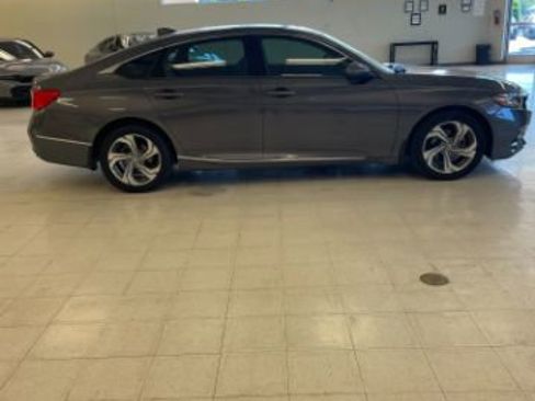 Used 2020 Honda Accord EX-L image 8