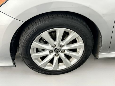 Used 2020 Toyota Camry LE w/ Convenience Package FWD image 11