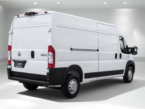 Used 2023 RAM ProMaster 2500 FWD image 7