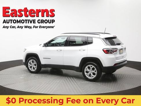 Used 2024 Jeep Compass Latitude AWD/4WD image 61