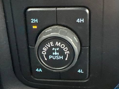 Used 2021 Ford F150 Platinum w/ Equipment Group 701A High AWD/4WD image 16