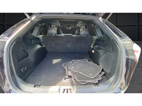 Used 2021 Ford Edge ST w/ Equipment Group 401A AWD/4WD image 9