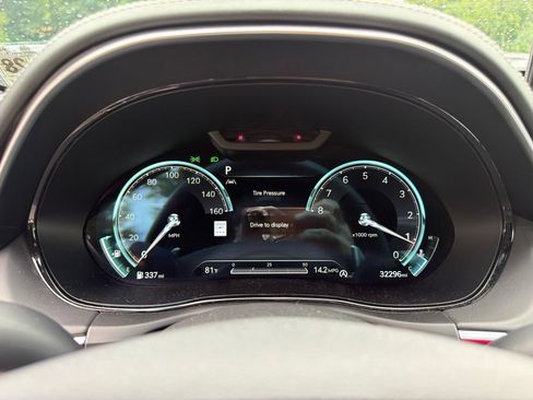 Used 2023 Genesis GV70 2.5T w/ Sport Prestige Package AWD/4WD image 24