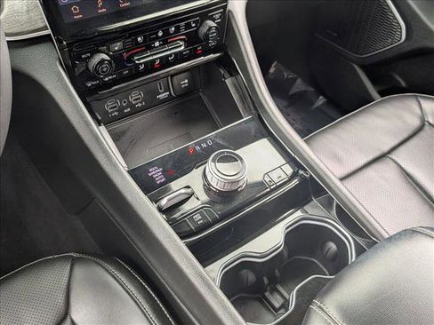 Used 2023 Jeep Grand Cherokee 4WD 4xe w/ Luxury Tech Group II image 16