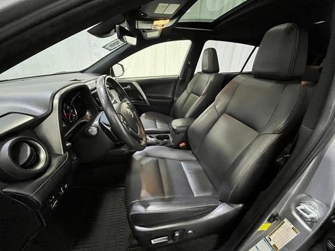 Certified 2018 Toyota RAV4 SE w/ Power Extra Value Package AWD/4WD image 10