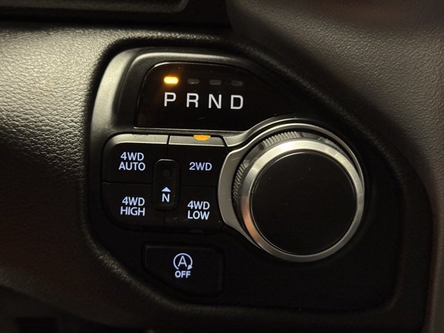 Used 2020 RAM 1500 Big Horn AWD/4WD image 27