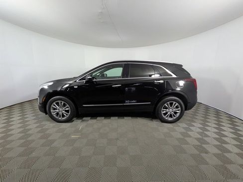 Certified 2023 Cadillac XT5 Premium Luxury w/ LPO, Floor Liner Package image 27