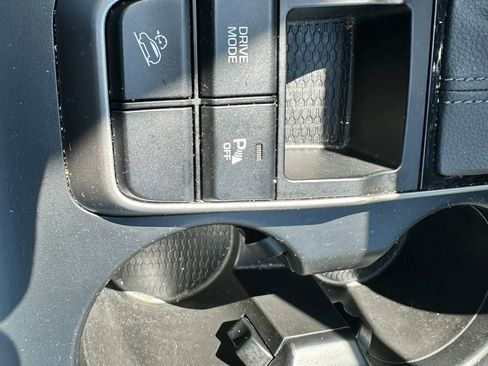 Used 2016 Hyundai Tucson Limited w/ Option Group 03 image 32