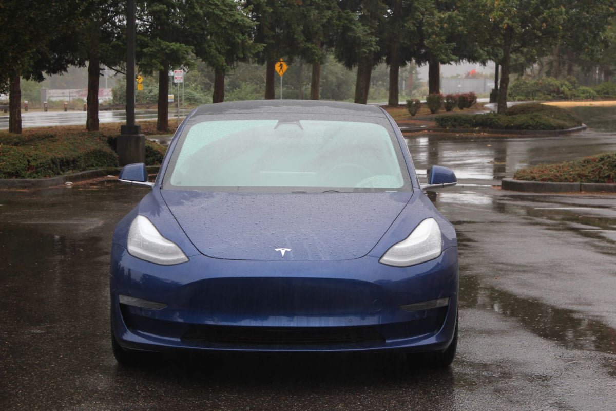 Used 2019 Tesla Model 3 Performance AWD/4WD image 2