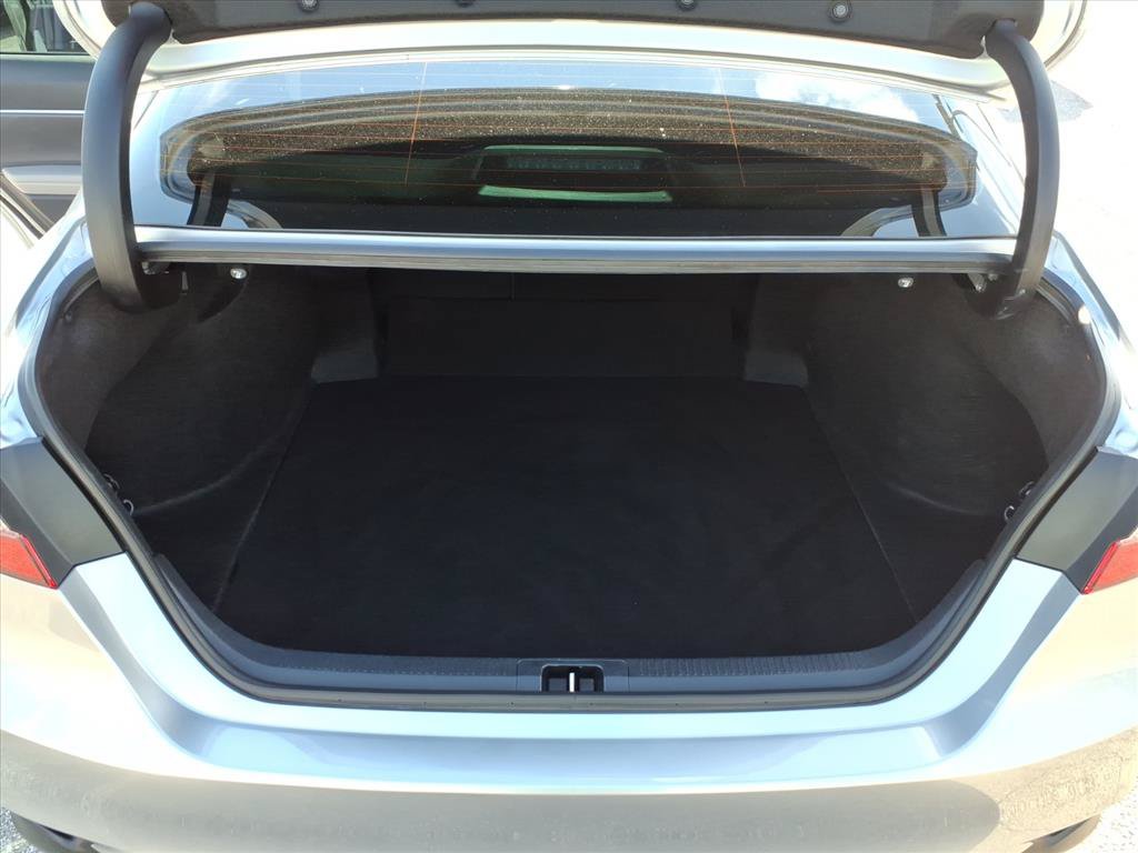 Used 2024 Toyota Camry LE FWD image 14
