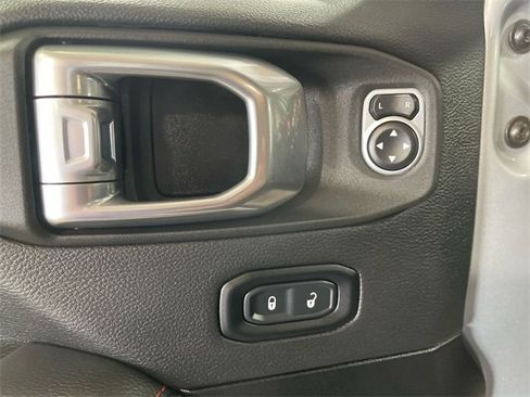 Certified 2023 Jeep Gladiator Rubicon w/ Cold Weather Group image 13