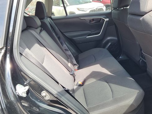 Certified 2025 Toyota RAV4 LE image 28