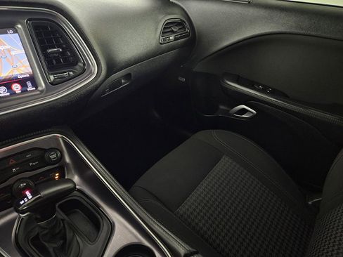 Used 2015 Dodge Challenger R/T w/ Quick Order Package 28B R/T image 8