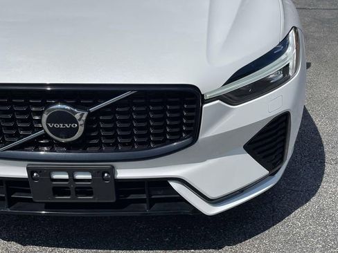 Used 2023 Volvo XC60 B5 Plus w/ Protection Package Premier AWD/4WD image 7