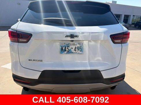 Used 2023 Chevrolet Blazer LT FWD image 4