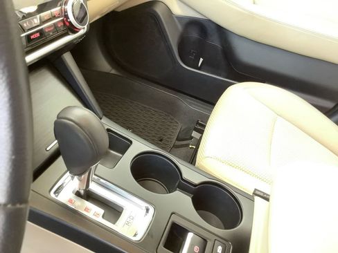 Used 2019 Subaru Outback 2.5i Premium w/ Protection Package #1 image 23