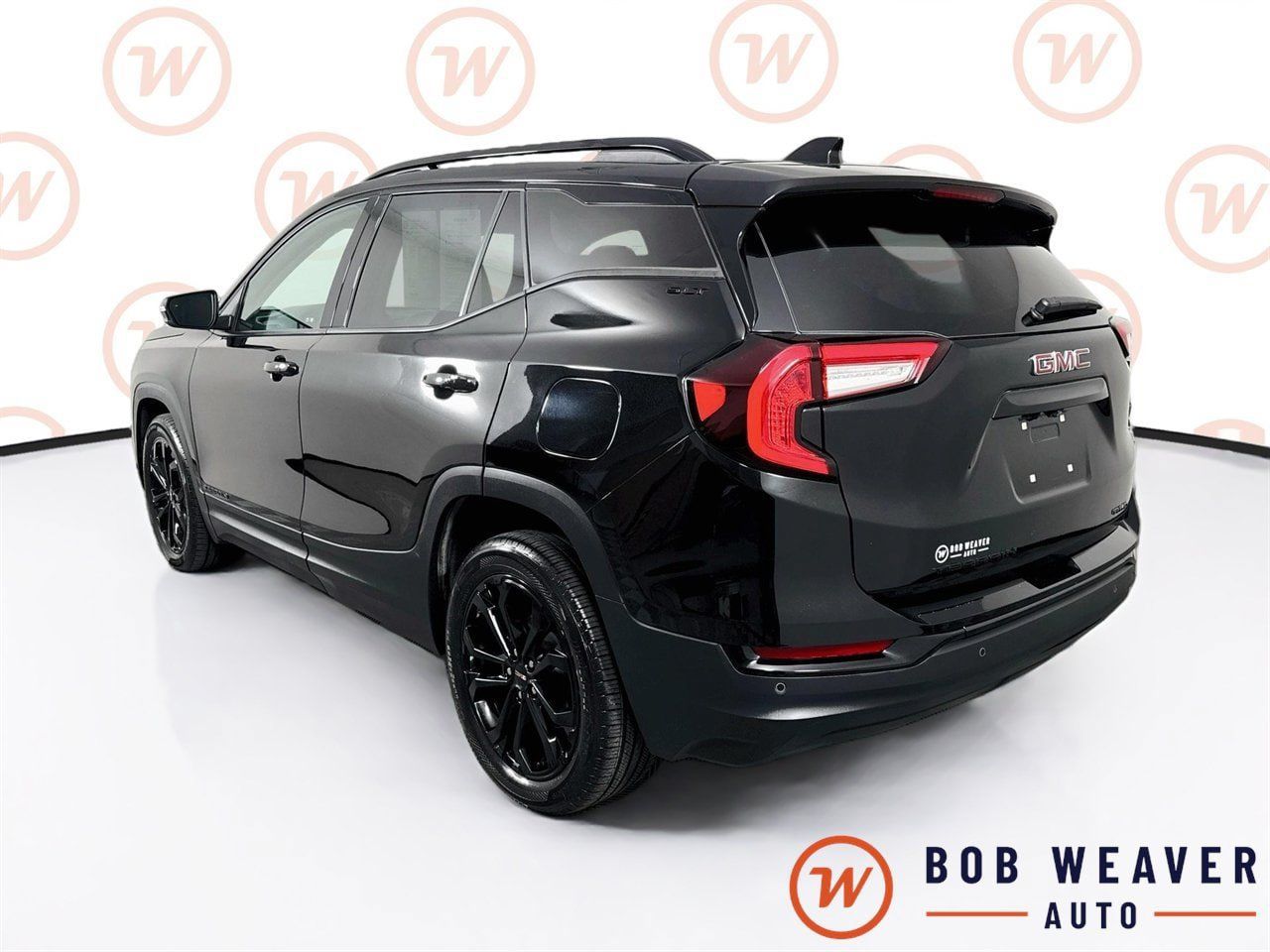 Used 2022 GMC Terrain SLT w/ Infotainment Package II AWD/4WD image 6
