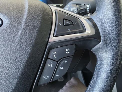 Used 2024 Ford Edge SEL AWD/4WD image 30