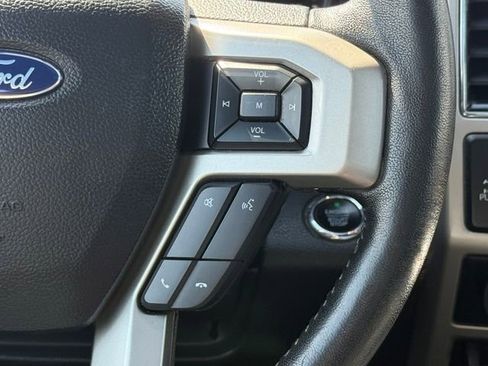 Used 2019 Ford F150 Lariat w/ Equipment Group 502A Luxury AWD/4WD image 10
