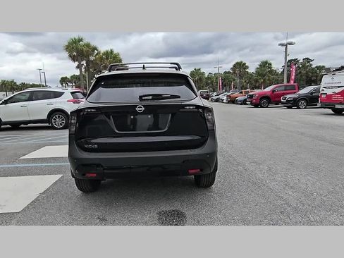 New 2026 Nissan Kicks SV FWD image 30
