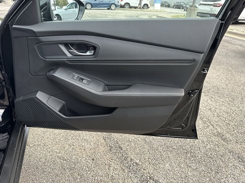 Used 2025 Honda Accord Sport image 45