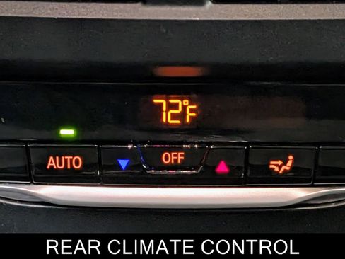 Used 2023 BMW i4 eDrive35 image 19