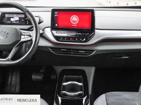 Used 2021 Volkswagen ID.4 Pro image 16