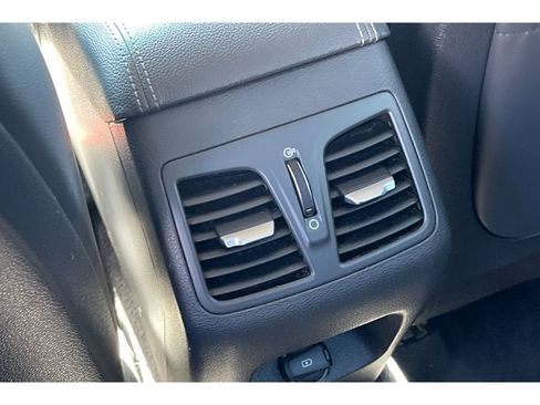 Used 2018 Hyundai Sonata Limited image 39