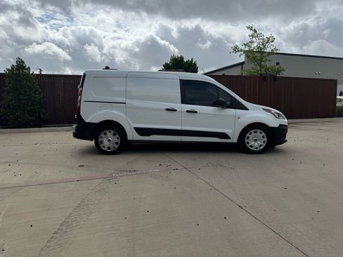Used 2019 Ford Transit Connect XL FWD image 2