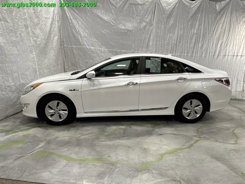 Used 2015 Hyundai Sonata Hybrid image 13
